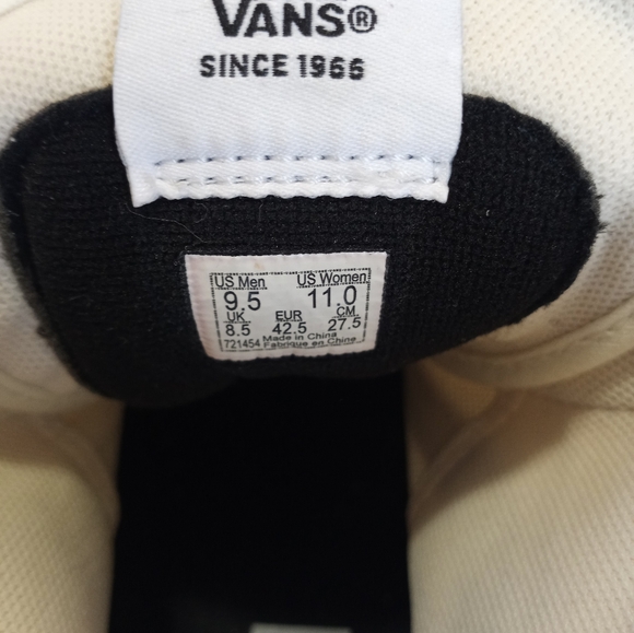 Vans Ultra Cush Suede/Canvas Waffle Cup Sneakers - Picture 6 of 11